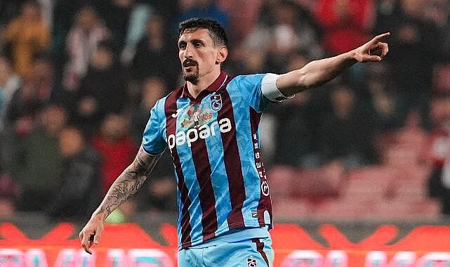 Savunmanin Lideri Savic Trabzonspor A Guven Veriyor 2875