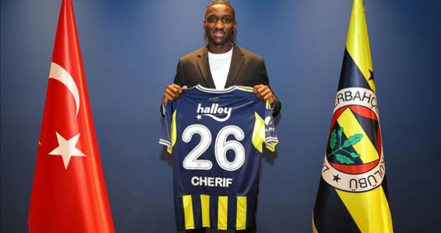 Sidiki Chrif Fenerbahceden Gid 1F31Fe117C 8230 1 M