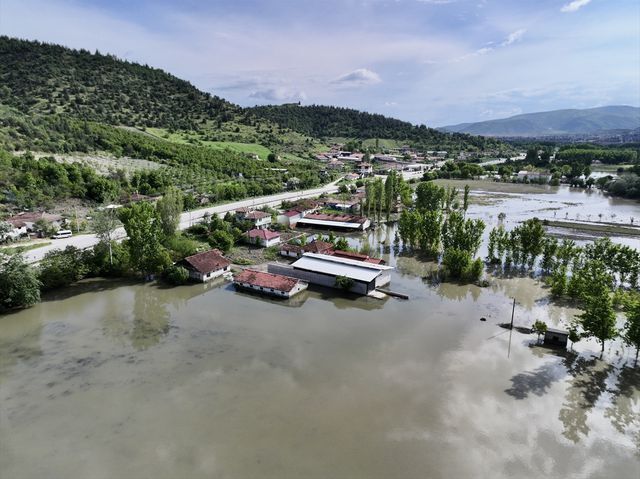 Tokat Ta Taskin Nedeniyle Tarim Arazileri Sul 5 19865435 O
