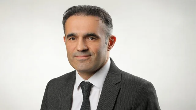 Tuik Baskani Erhan Cetinkaya G 19829575 6593 1 M