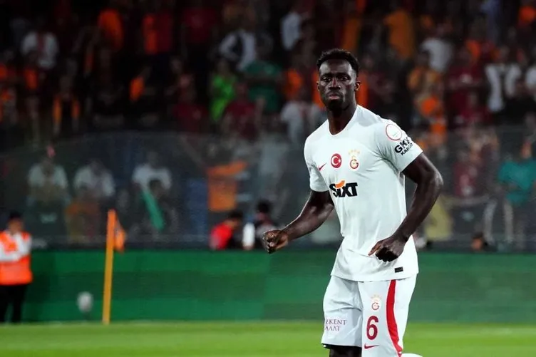0X0 Italyanlardan Davinson Sanchez Israri Galatasaraya Servet Odeyecekler 1782131520065