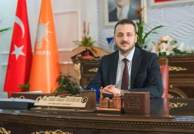 Ak Partide Adana Diyarbakir Gi 19905203 5909 1 M
