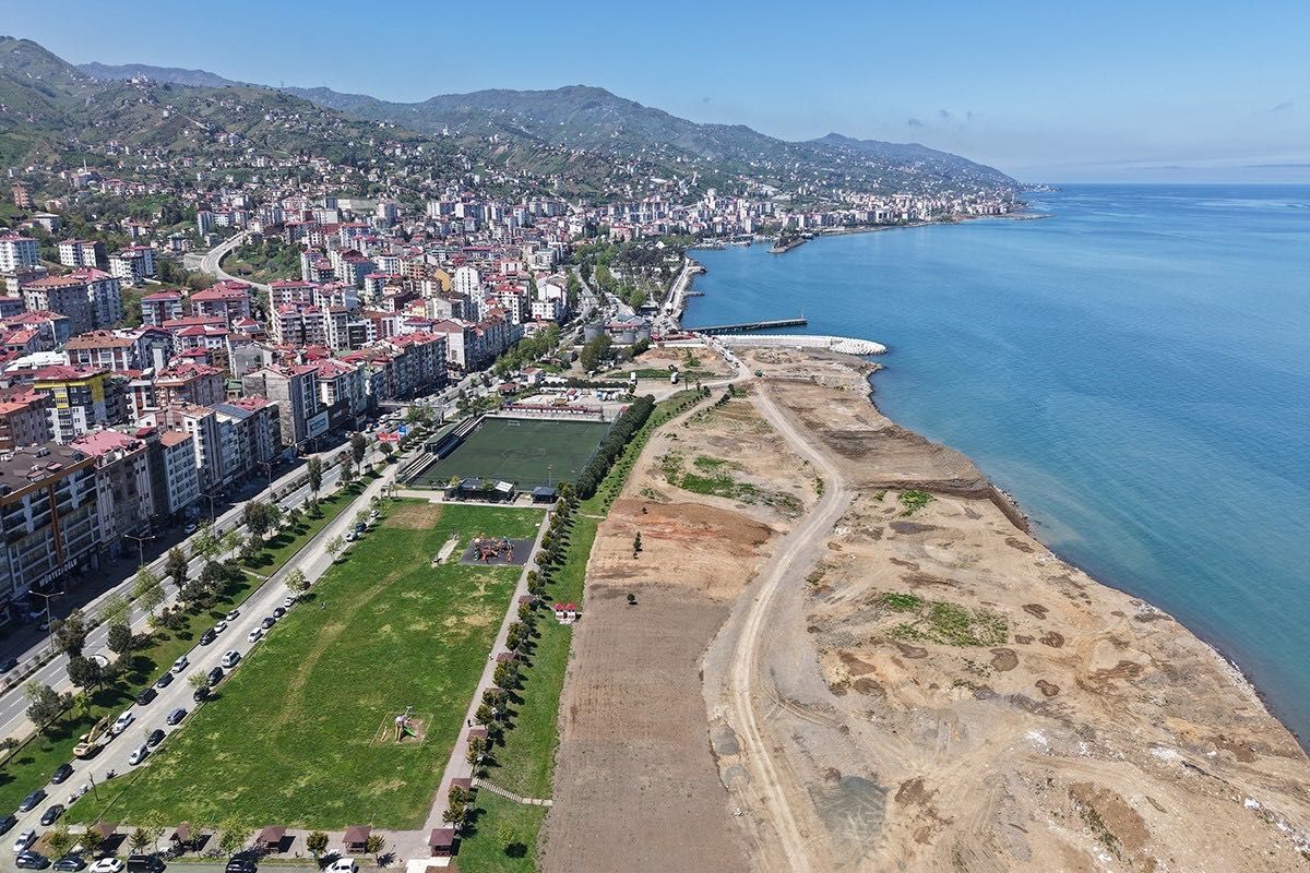 Akcaabat Ta Bisiklet Ve Yuruyus Yolu Projesin 19980417 Amp