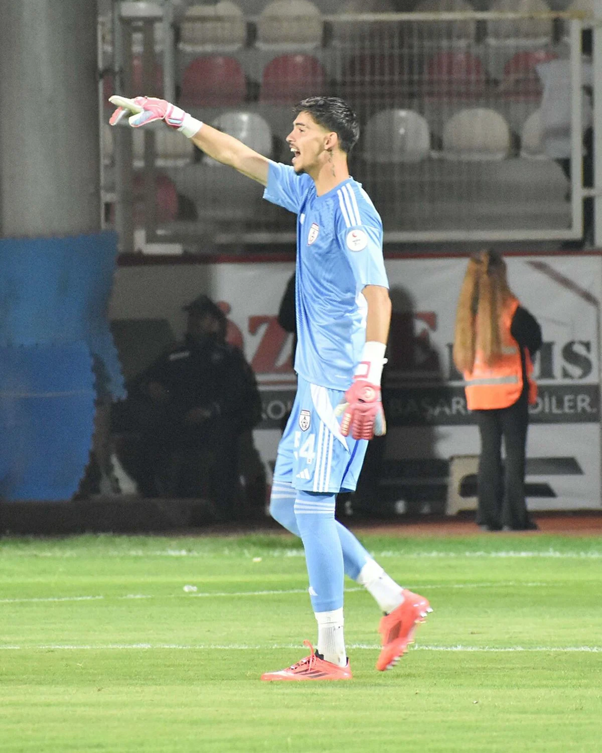 Altinordu Arif In Transferinden Kasayi Doldur 20000566 Amp