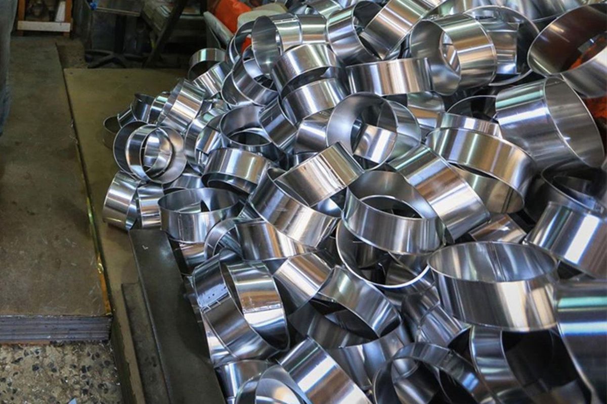 Aluminyum Fiyati Savasla 4 Yilin Zirvesinde Tonu 3 734 Dolar 19902915 2011 Amp