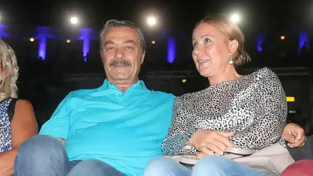 Julide Kural 27 Yillik Hayat A 25330567 8845 1 M
