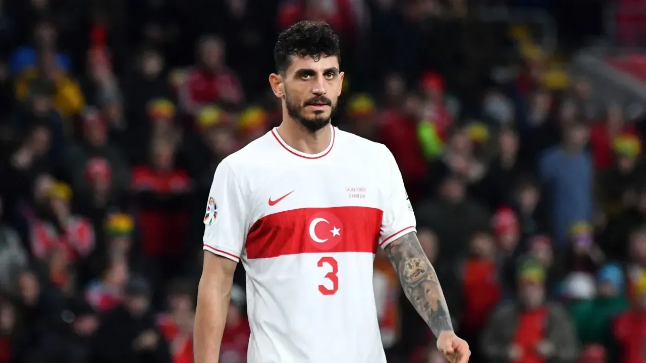 Samet Akaydin Kimdir