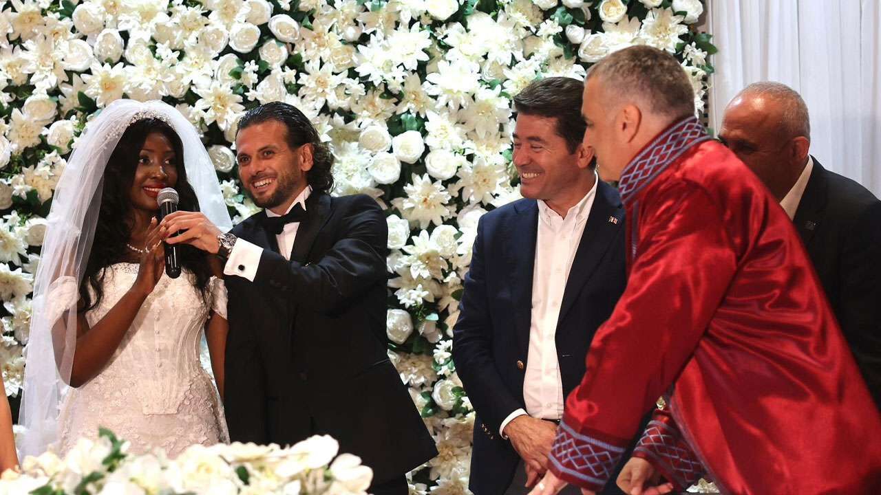 Tanzanyali Winnie Ile Trabzonlu Omer Dunyaevine Girdi