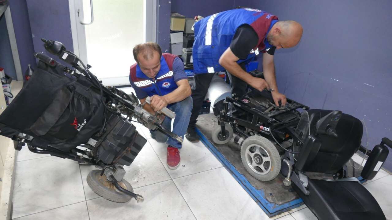 Trabzon Buyuksehir Belediyesi Ahmet Metin Genc 011