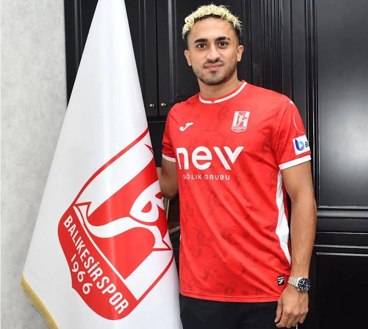 Balikesirspor Ahmet Uzun La Imzaladi 20091022 Amp
