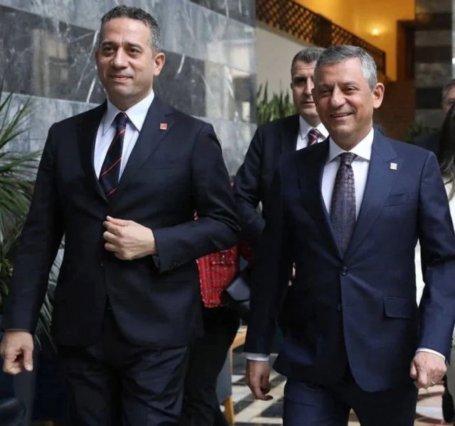 Ozgur Ozelin Yeni Parti Acikla 20074117 7957 1 M