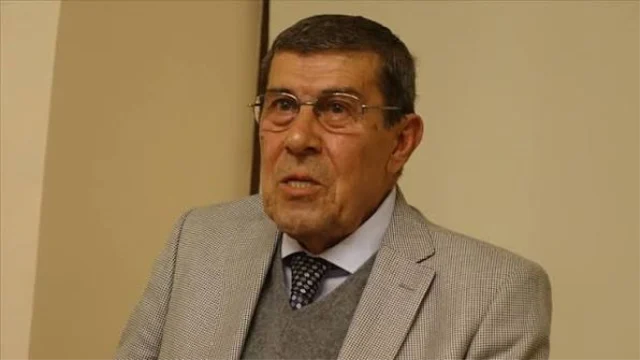 Usta Oyuncu Zihni Goktay Hayat 20022401 3140 1 M