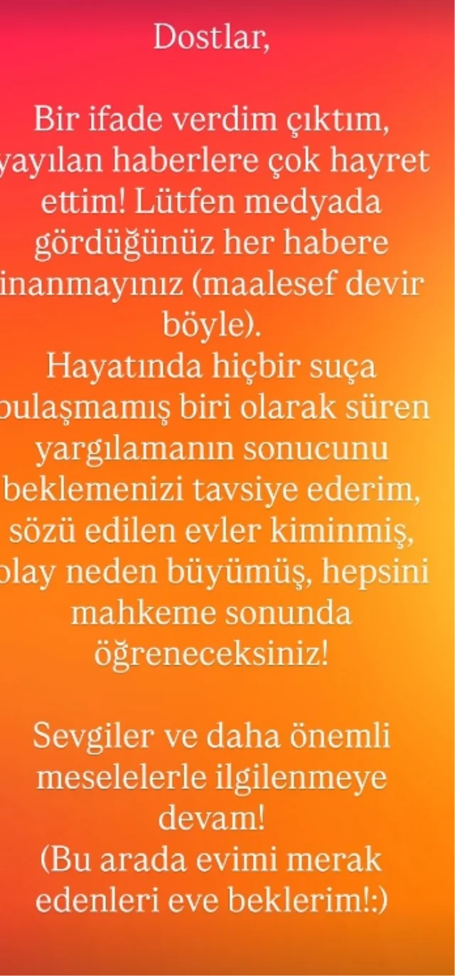 Yonetmen Ezel Akay Hakkindaki 20088087 9792 1 M