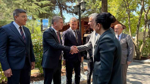 Bakan Memisoglu Ndan Hastanelerde Kres Ve Ana 2 20161115 O