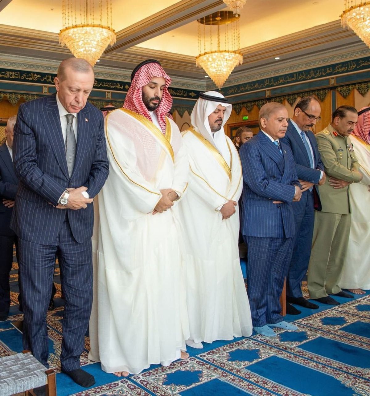 Cumhurbaskani Erdogan Mekke De Selman Ve Seri 20126191 Amp