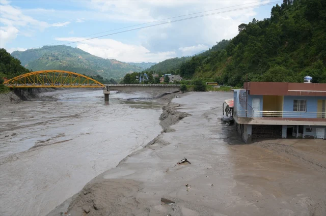 Deprem Sanildi Gercek Cok Bask 20180095 1839 5 M