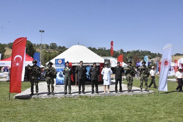 Kabine Toplantisi 3 Uncu Kez Ahlat Ta Yapilac 5 20169151 O