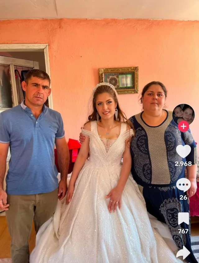 Muge Anlinin Unutulmaz Ismiydi 20132520 9334 1 M