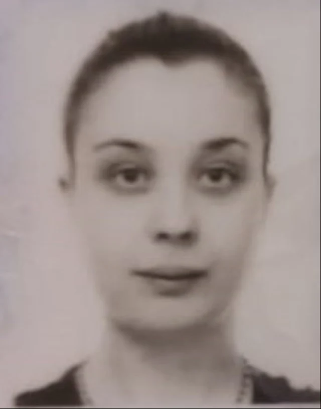 Tartistigi Kadini Bicaklayip 5 20152021 4320 1 M