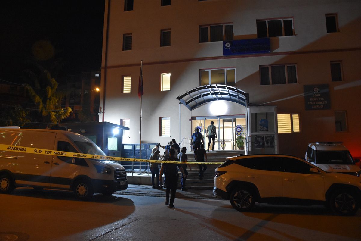 Trabzon Da Ilce Emniyet Mudurlugu Bahcesine I 20156192 Amp