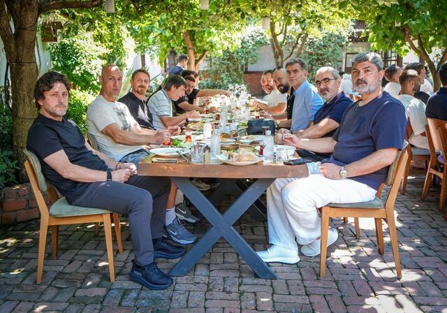 Trabzonspor Yeni Sezon Oncesi Kahvaltida Bulu 4 20139044 O