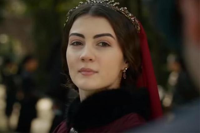 Anne Yarisinin Zeynepi Burcu O 20283265 7571 1 M