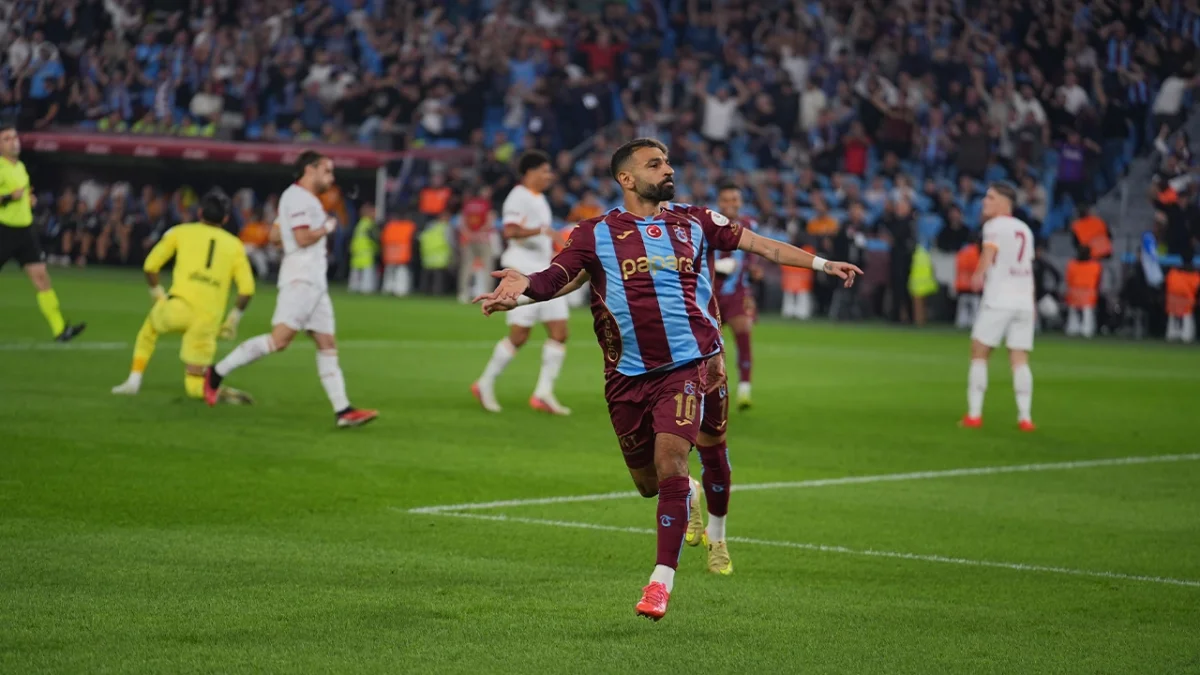 Besiktasli Eski Futbolcudan Salah Itirafi Bu Ulkede Olmasi Inanilmaz 3