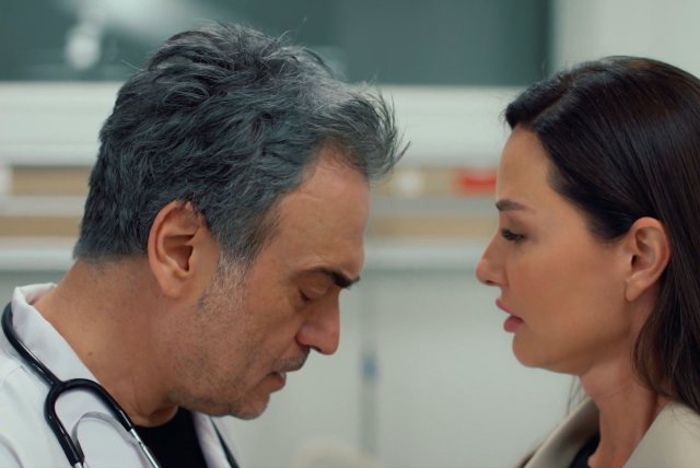 Ela Ve Levent Yillar Sonra Bir 85241662 6081 1 M