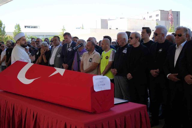 Serhat Kilic Son Yolculuguna Ugurlandi 2 20218598 O