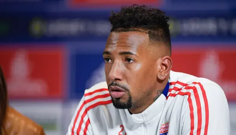Trabzonspor Teknik Ekibine Dunya Yildizi Jerome Boateng Gundemde-1