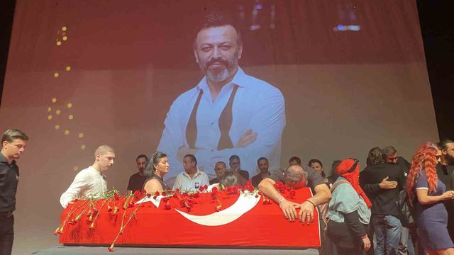 Unlu Oyuncu Serhat Kilic Icin Duygusal Anma 3 3 20215287 O