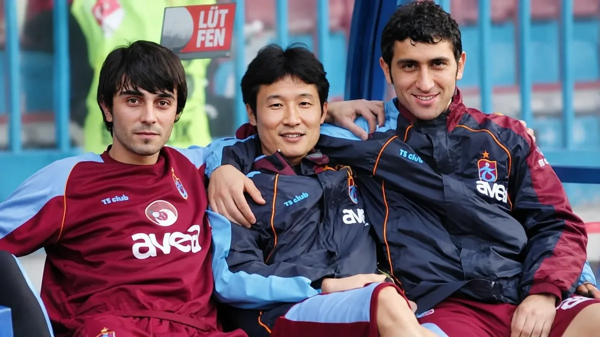 Yillar Once Trabzonspor Tribunundeydi Simdi Milli Formayla Sahnede 1