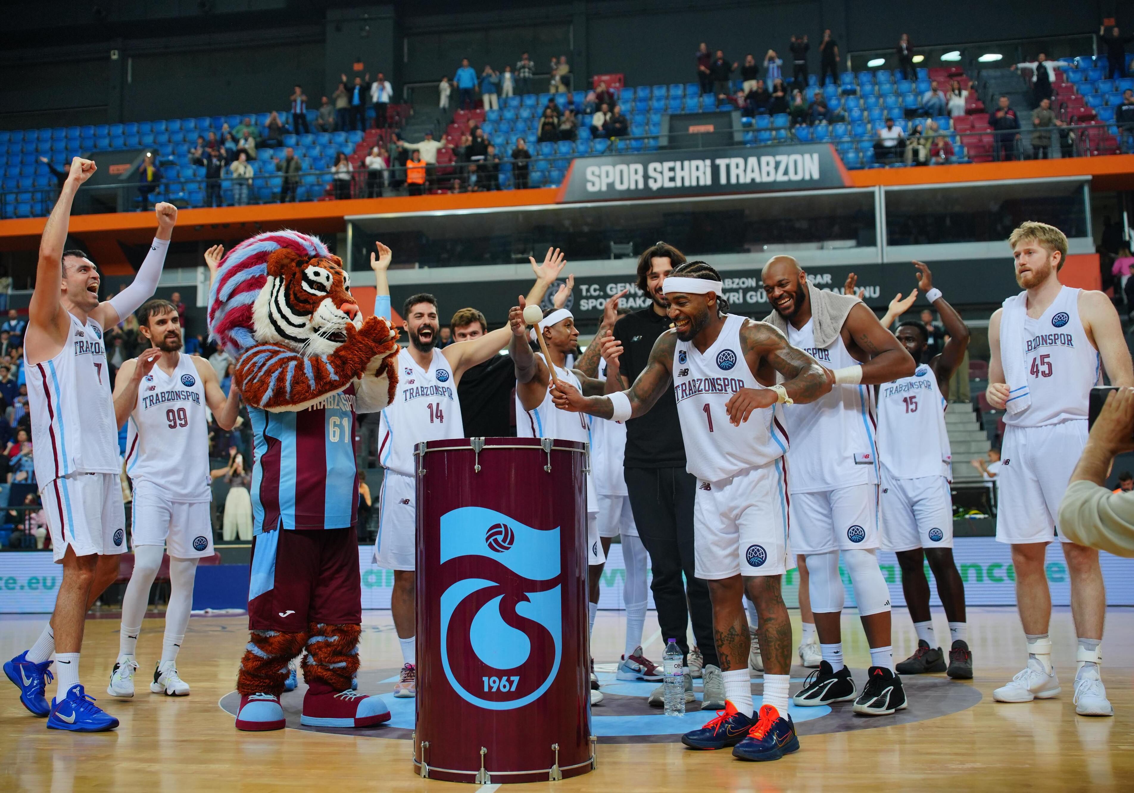 Trabzonspor Basketbol Avrupa’da 2’de 2 Yaptı