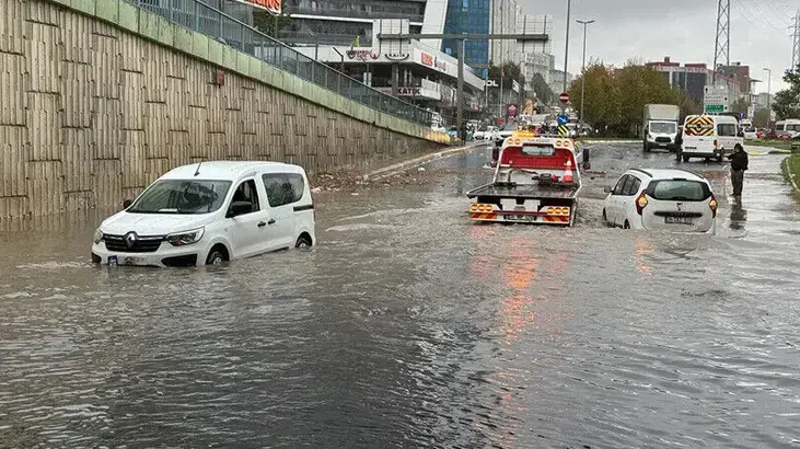 Ayazağa Selinde Kayıp Kişinin Naaşı Haliç’te Bulundu