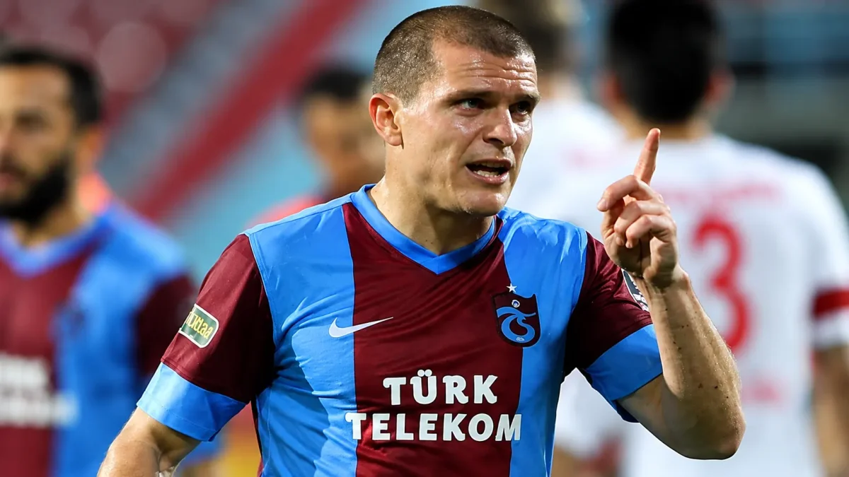 Eski Trabzonsporlu Futbolcu Teknik Direktor Oldu Yeni Donemi Basladi 106Ae59003B30Ae