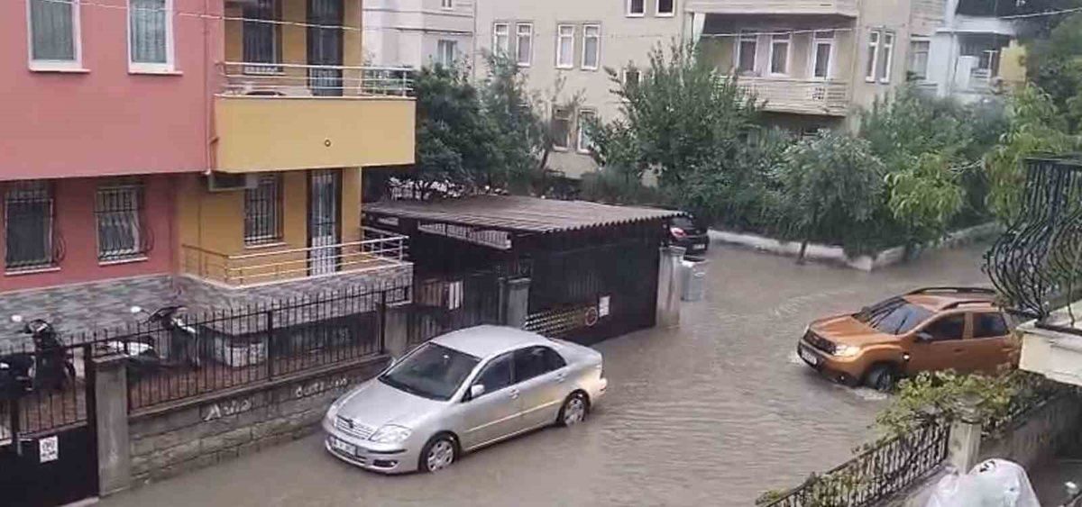 Fethiye De Saganak Su Baskinina Yol Acti Ev V 20371741 Amp