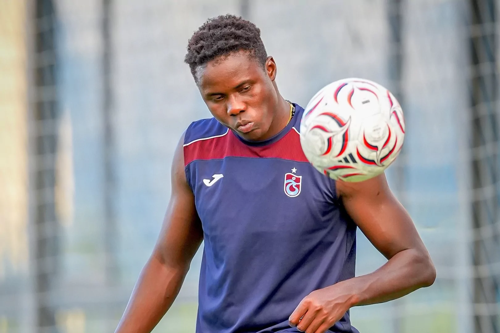 Franculino Dju Trabzonspor La Ilk Antrenmanina Cikti 1788462239 860 Large