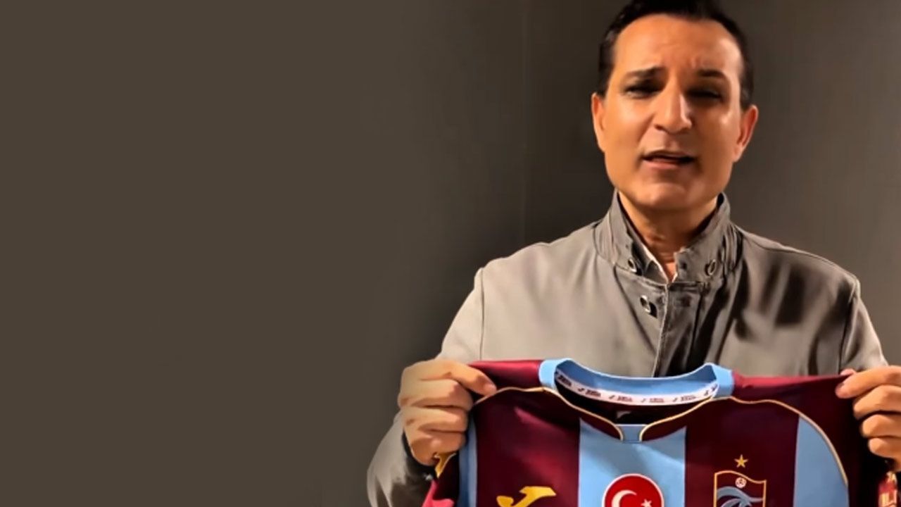 Rafet El Roman’a Konserde Trabzonspor Forması Sürprizi