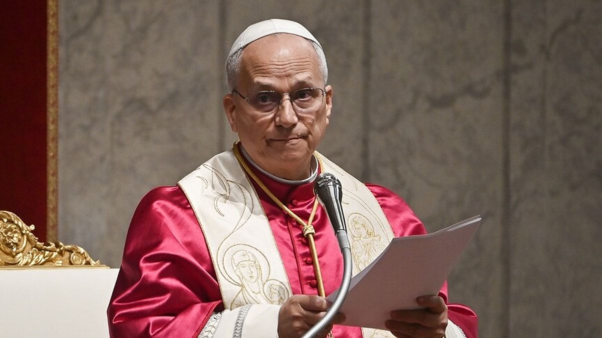 Papa 14. Leo Ameliyat Oldu: Tanı Açıklandı